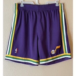 Men's XL NWOT Utah Jazz Mitchell & Ness 1991/92 Swingman Basketball‎ Shorts